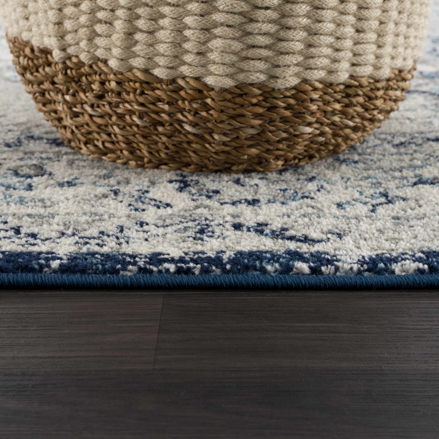 Marash KMRSH-4604 Area Rug - Clearance