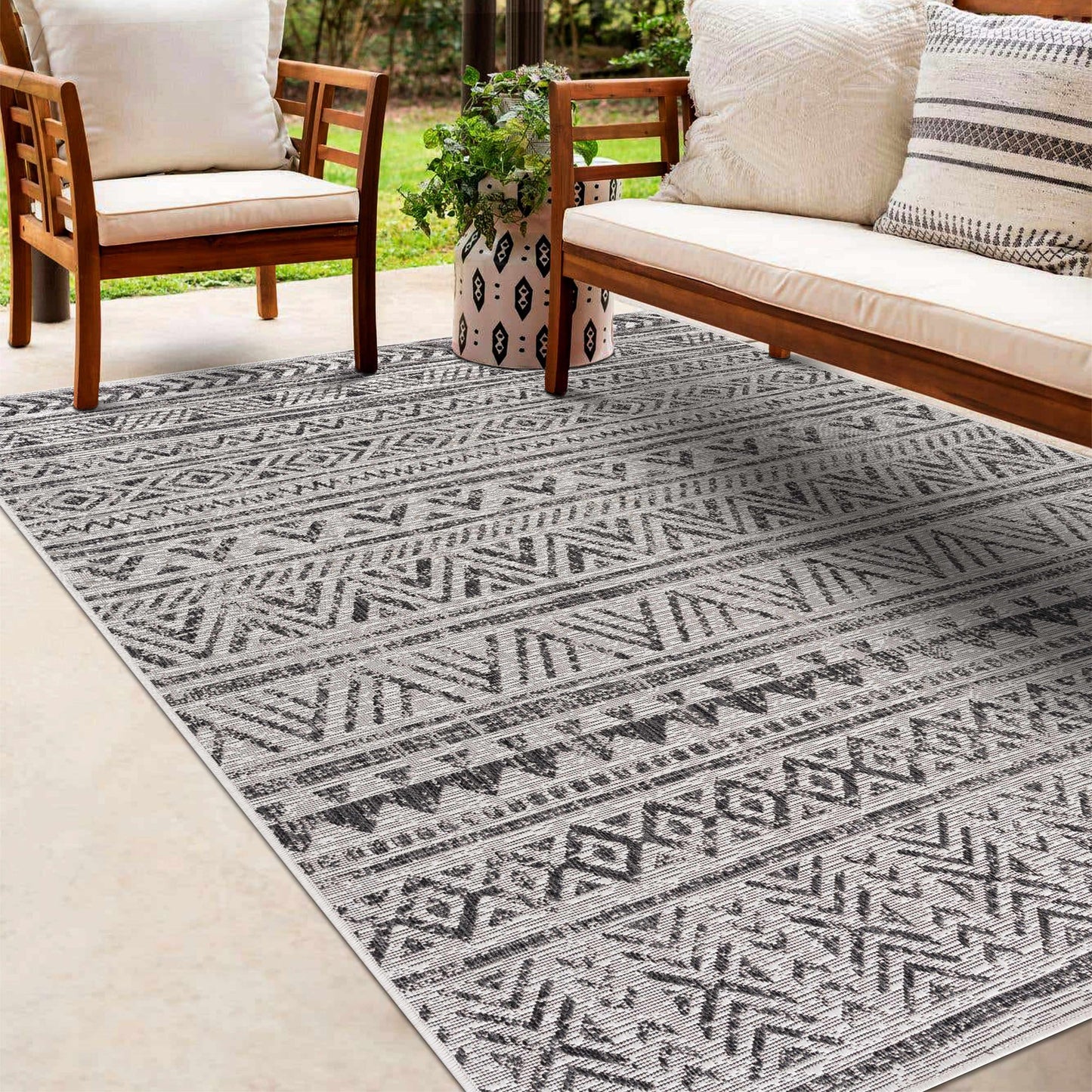 Catrine Indoor & Outdoor Rug - Clearance