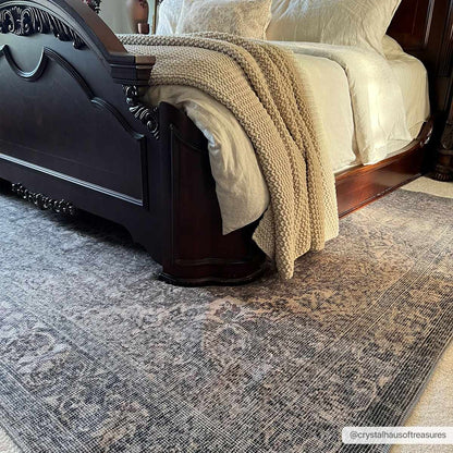 Alfombra lavable con medallón Greenpoint Dusty Sage