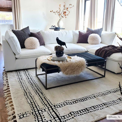 Ryuu Black & White Area Rug