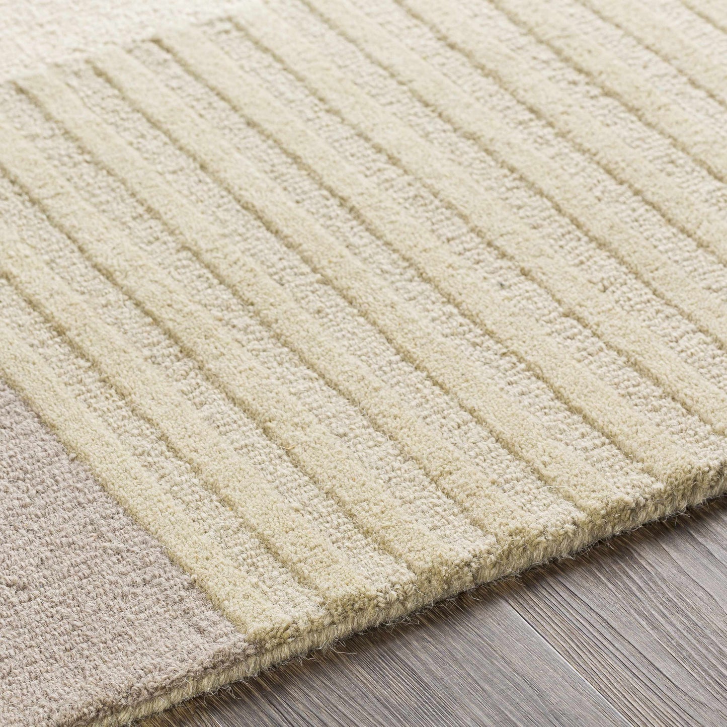 Glenmavis Area Rug