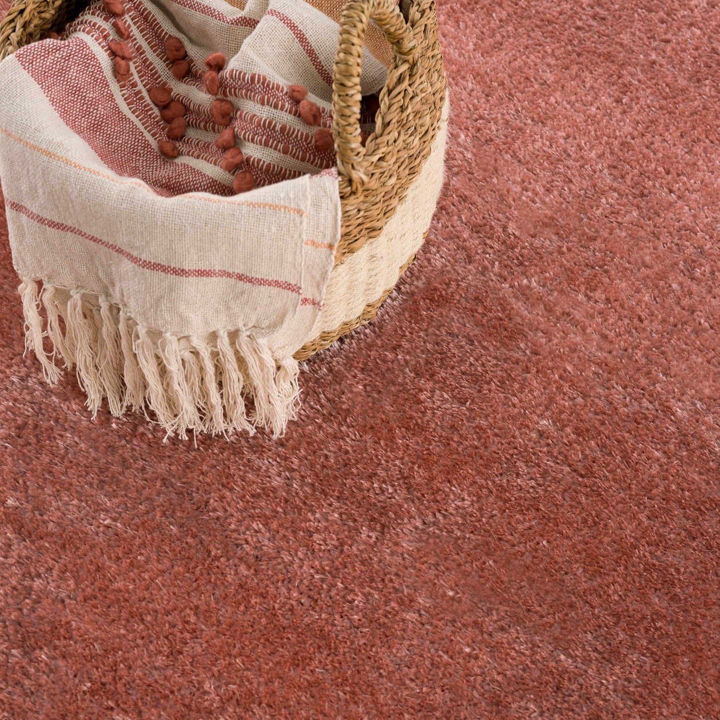 Alfombra de felpa Heavenly Solid Pink - Liquidación