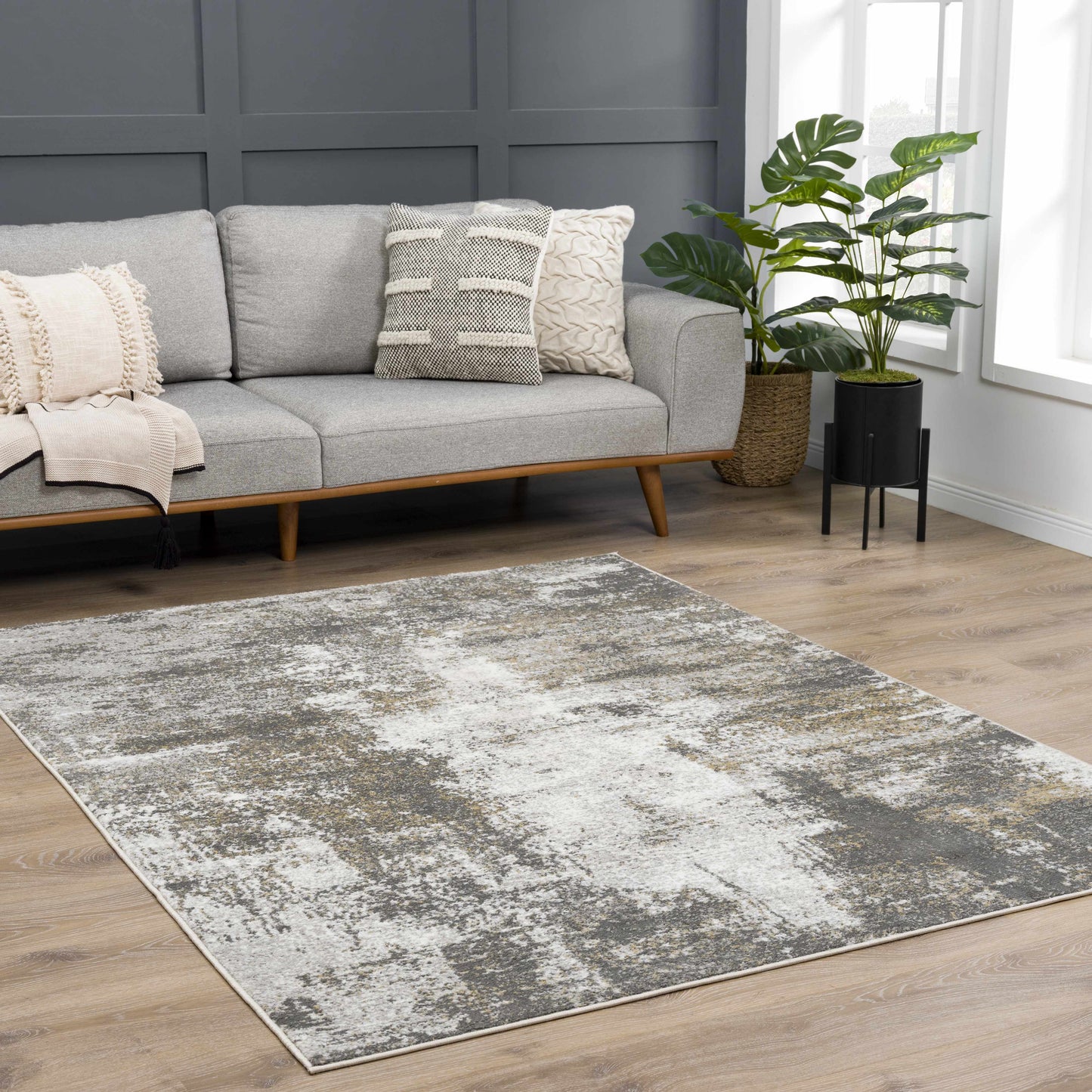 Liveree Abstract Area Rug - Clearance